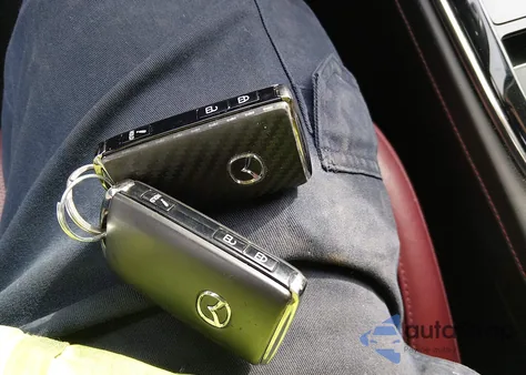 2023 Mazda Cx-30 2.5 S Carbon Edition z USA, uszkodzony, nr VIN 3MVDMBCM7PM559342